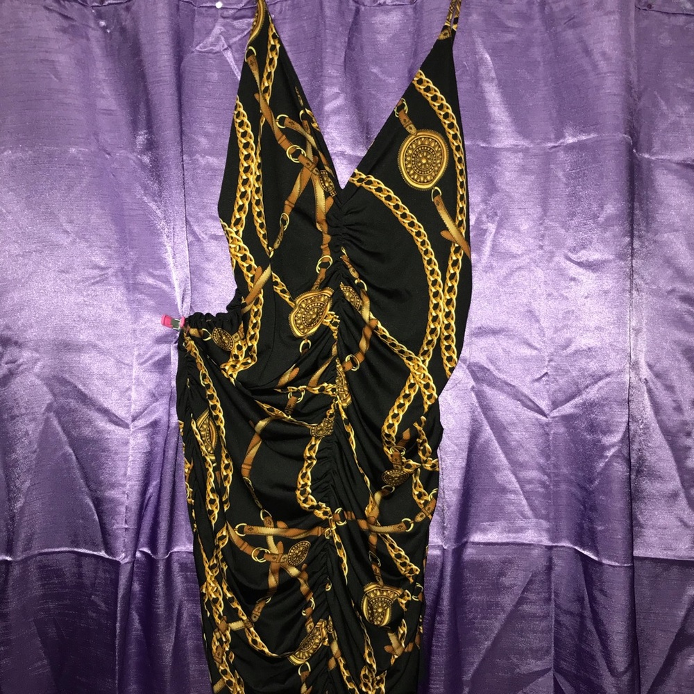 CHAINED PATTERN DRESS